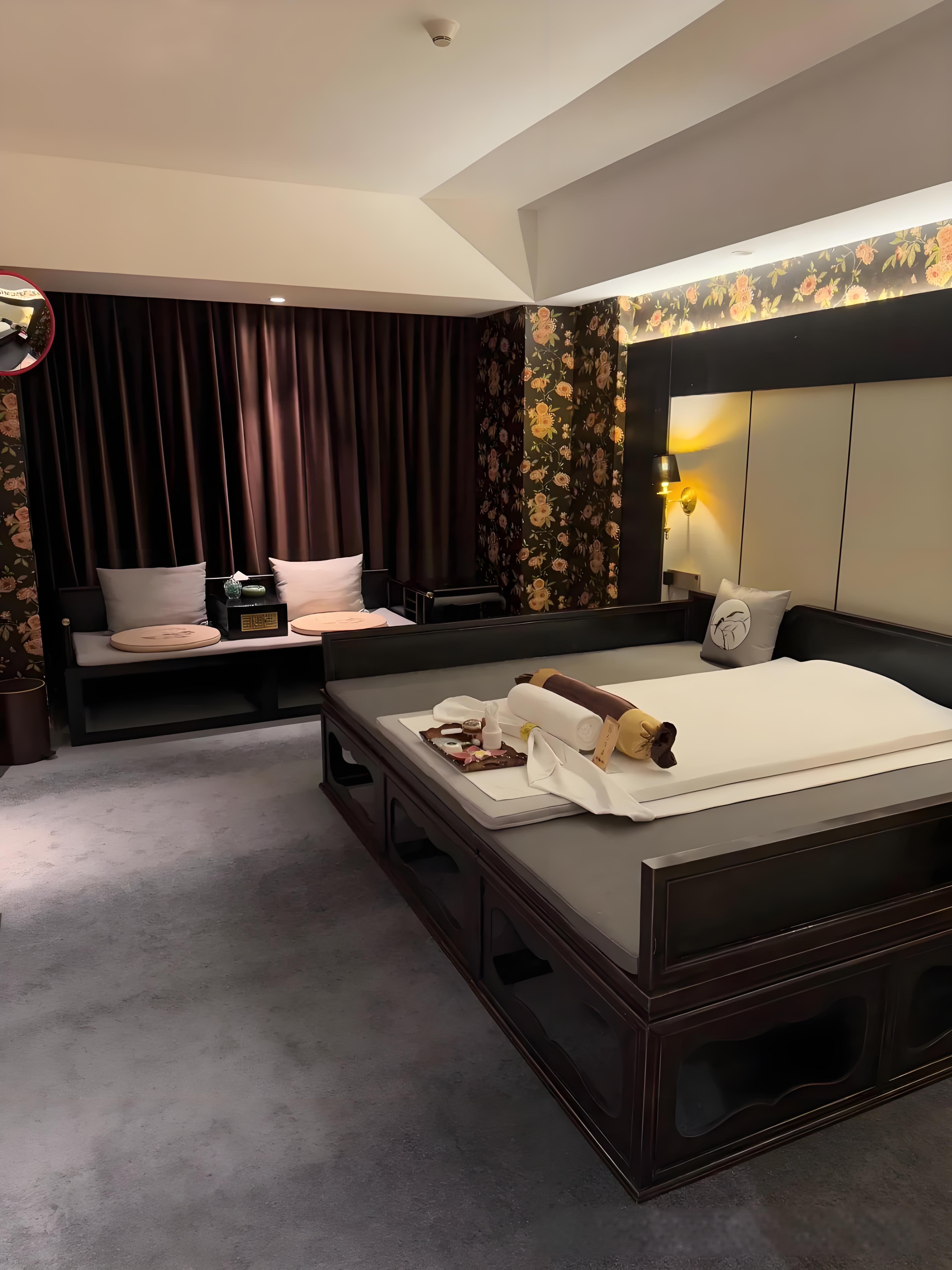 私人订制,特色服务,双流区SPA按摩会馆,你值得拥有来享受一次高贵