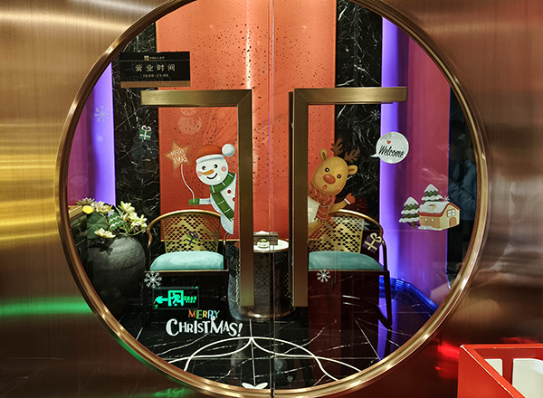 昆明附近500米内足疗店-昆明周边500米有足浴按摩店，标题：足浴按摩店在昆明附近500米内