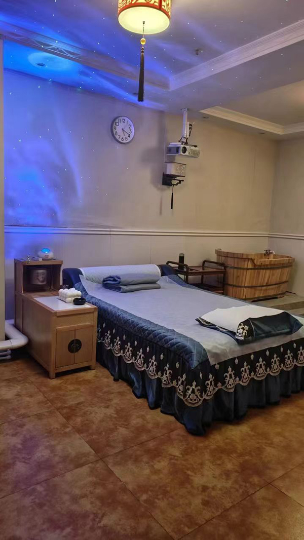来一个非常私密的成都SPA水疗会馆,帝王级服务感受,这钱花值了