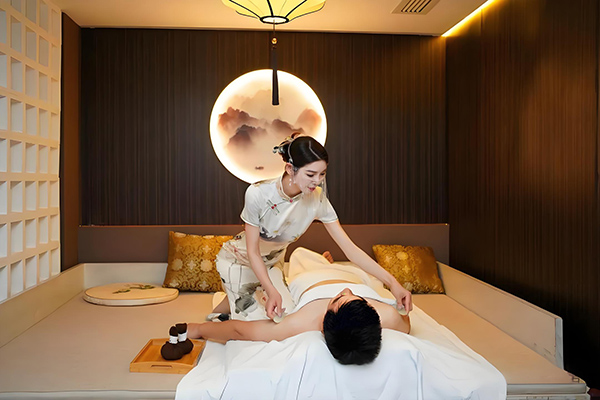 保定附近哪里有浴场-保定周边哪里有可靠的浴场？