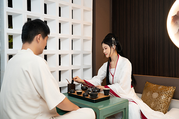 来一个非常私密的龙泉驿区SPA水疗养生会所,帝王级服务感受,这钱花值了